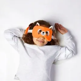 czerwona-panda-poduszka-podrozna-maseczka-maskotka