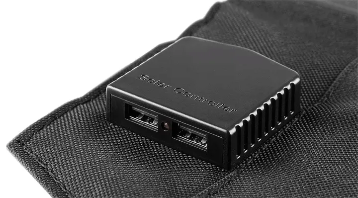 ladowarka-solarna-panel-sloneczny-15w-usb-stan-nowy
