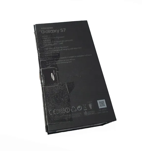 pudelko-do-samsung-galaxy-s7-oryginalne-kod-producenta-870870