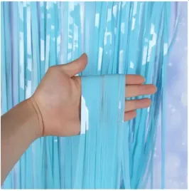 kurtyna-foliowa-pastelowa-dekoracyjna-niebieska