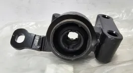nowa-tuleja-lozyskowanie-wahacza-lewy-przod-mini-r50-r52-r53-271384