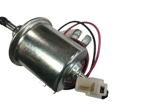 pompa-pompka-paliwa-hitachi