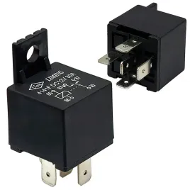 przekaznik-samochodowy-4141f-12v-30a-zaplon-swiatla-alarm-inst-gazowa-5pin