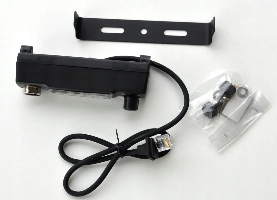 panel-przedni-do-yosan-cb-100