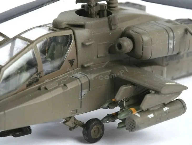 model-do-sklejania-revell-ah-64d-longbow-apache-stan-zlozenia-calosc-die-cast