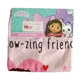 gabby-s-dollhouse-koci-domek-gabi-poncho-100percent-bawelna-jasno-rozowe