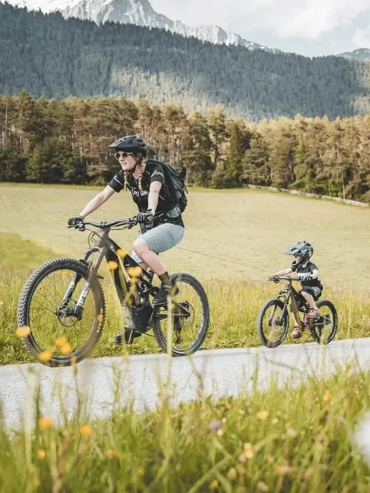 linka-holownicza-hol-do-roweru-trax-pro-stan-nowy