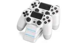 stacja-ladujaca-do-padow-playstation-ps4-biala-snakebyte