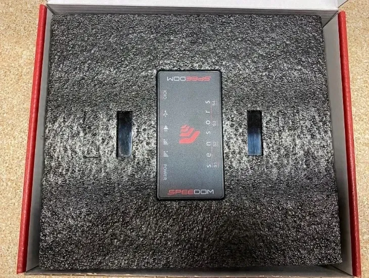 jammer-blokuje-lasery-laser-interceptor-antyradar-sklep-czestochowa-zawiera-baterie-nie