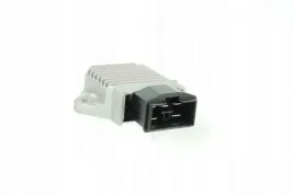 regulator-napiecia-pasuje-do-cb400-cbr600-nt-v650-vt125