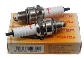 swiece-zaplonowe-fiat-126p-maluch-iskra-kpl-2-szt