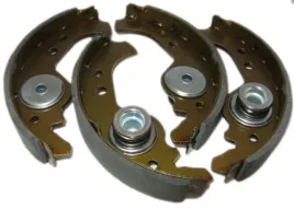 szczeki-hamulcowe-fiat-126p-maluch-fl