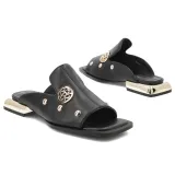 klapki-danda-s-barski-cr61-3060-black-kolor-czarny