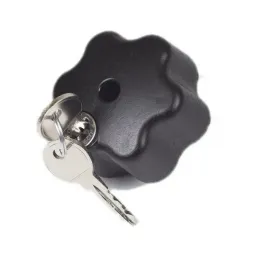 pokretlo-z-kluczykiem-do-bagaznika-homar-start