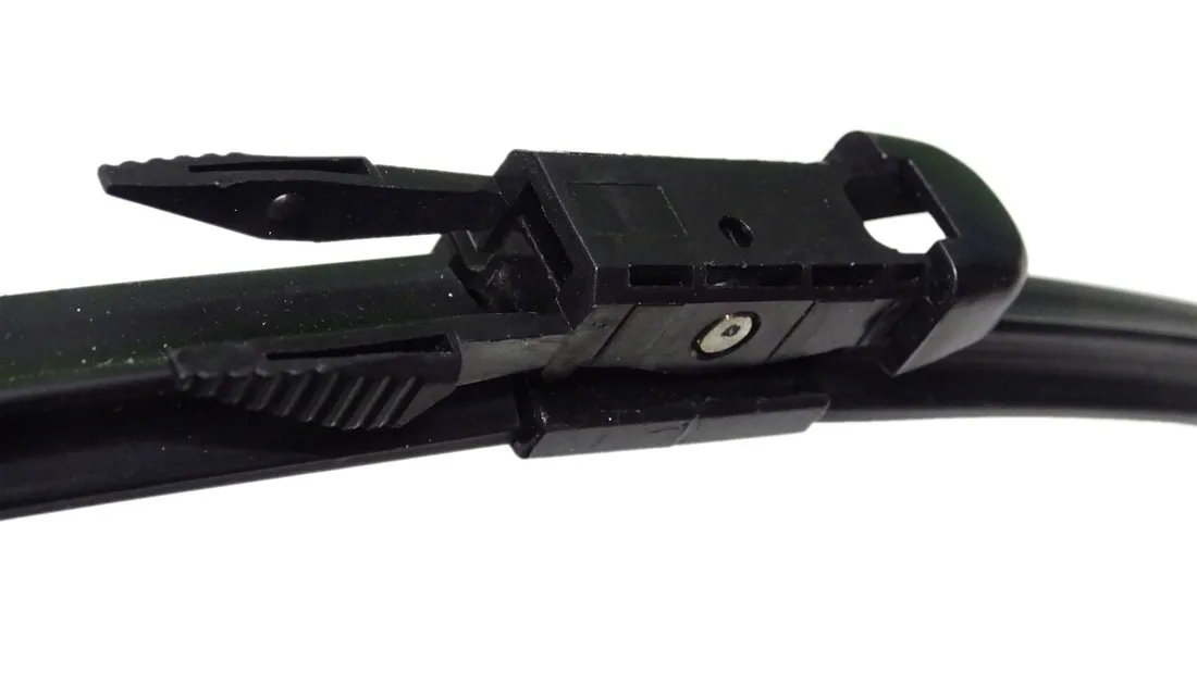 wycieraczki-plaskie-bmw-1-e81-e87-e82-e88-stan-nowy