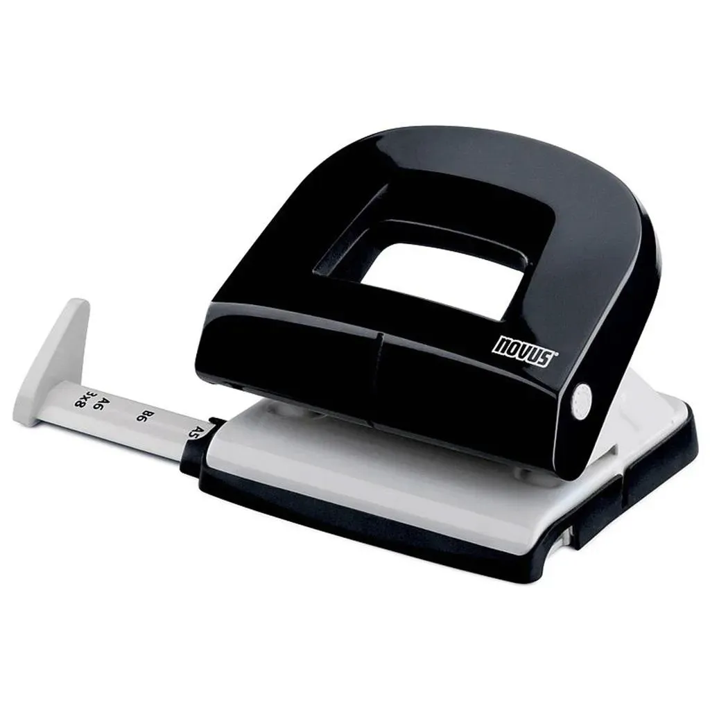 dziurkacz-e216-czarny