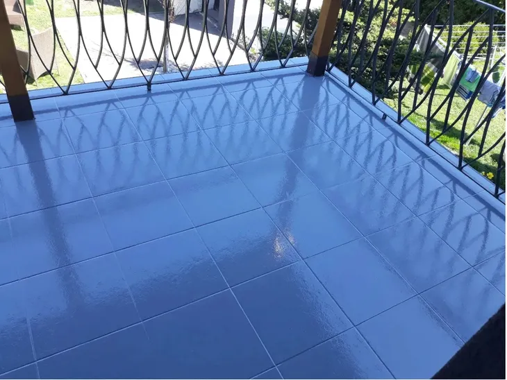 farba-przemyslowa-solid-clearcoat-500-1l-polysk-opakowanie-puszka