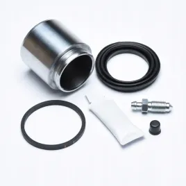 tloczek-i-gumki-zacisk-fiat-125p-fso-polonez-przod