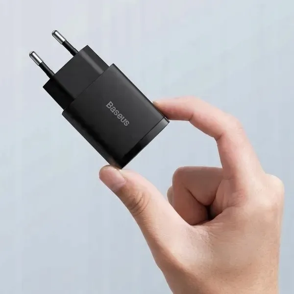 baseus-ladowarka-compact-quick-charger-usb-c-20w-liczba-urzadzen-ladowanych-jednoczesnie-3