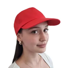 czapka-z-daszkiem-pieciopanelowa-plazowa-wygodna-czerwona