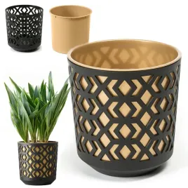 lamela-piekna-doniczka-aztek-14-h15-czarna-zloty-wklad-14x15cm-na-parapet