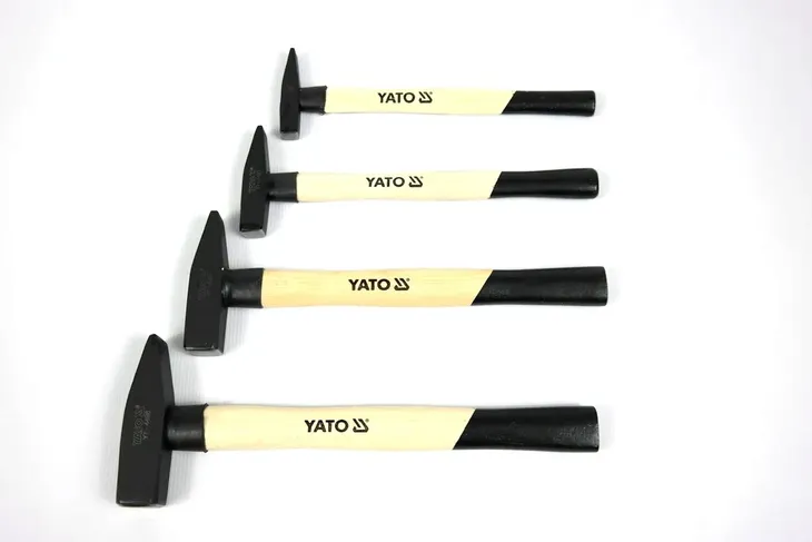 mlotek-slusarski-100g-typ-narzedzia-slusarski