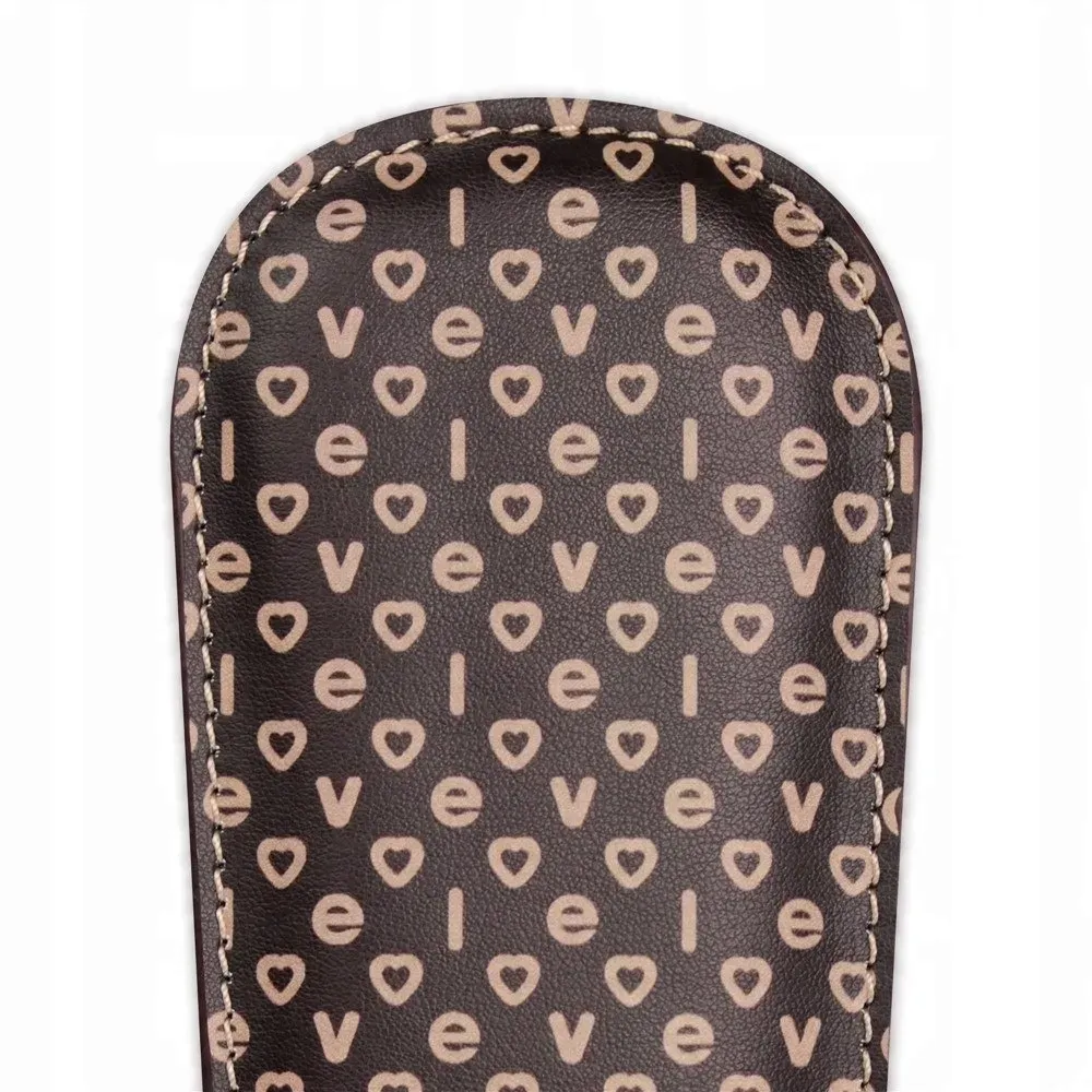 packa-rebellion-reign-love-paddle