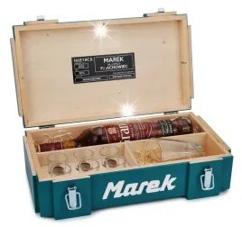 skrzynka-alkohol-urodziny-maszlitra-18-30-40-50-60