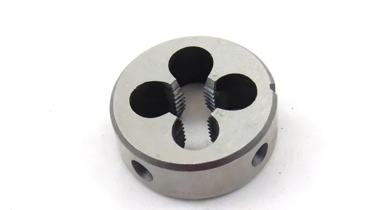 narzynka-m8-din-223-richmann-marka-richman