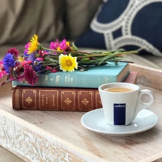 kapsulki-z-kawa-do-ekspresow-nespresso-marki-lavazza-espresso-mix-top-x100-liczba-sztuk-w-opakowaniu-100-szt