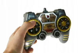 duzy-czolg-zdalnie-sterowany-rc-z-dymem-strzela-na-kulki-tarcza