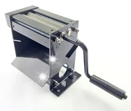 maszynka-do-ciecia-lisci-tytoniu-ziol-krojenia-na-lozyskach-ciecie-08