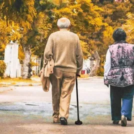 skladana-laska-inwalidzka-z-latarka-6-led-podpora-aluminiowa-lekka-mocna