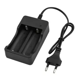 ladowarka-do-akumulatorow-baterii-18650-2x-slot-230v-uniwersalna-ladowarka