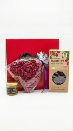 zestaw-prezentowy-dzien-kobiet-czekolada-liofilizowana-i-herbatka-malin