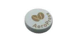 aeropress-pojemnik-podrozny-na-filtry-w-kolorze-bialym