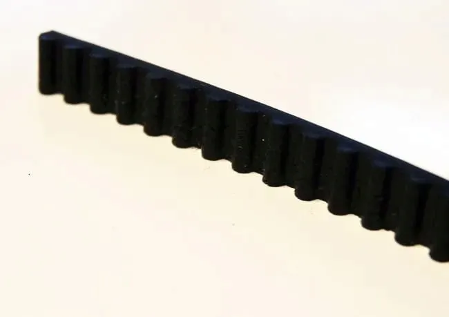 pasek-zebaty-gt3-9mm-na-metry-stan-nowy