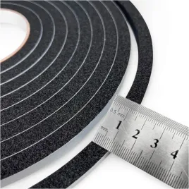 uszczelka-do-drzwi-do-okien-samoprzylepna-gr-10mm-5mb