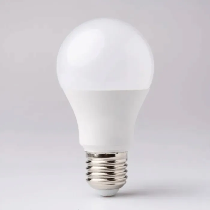 classic-e27-10w-3000k-900lm