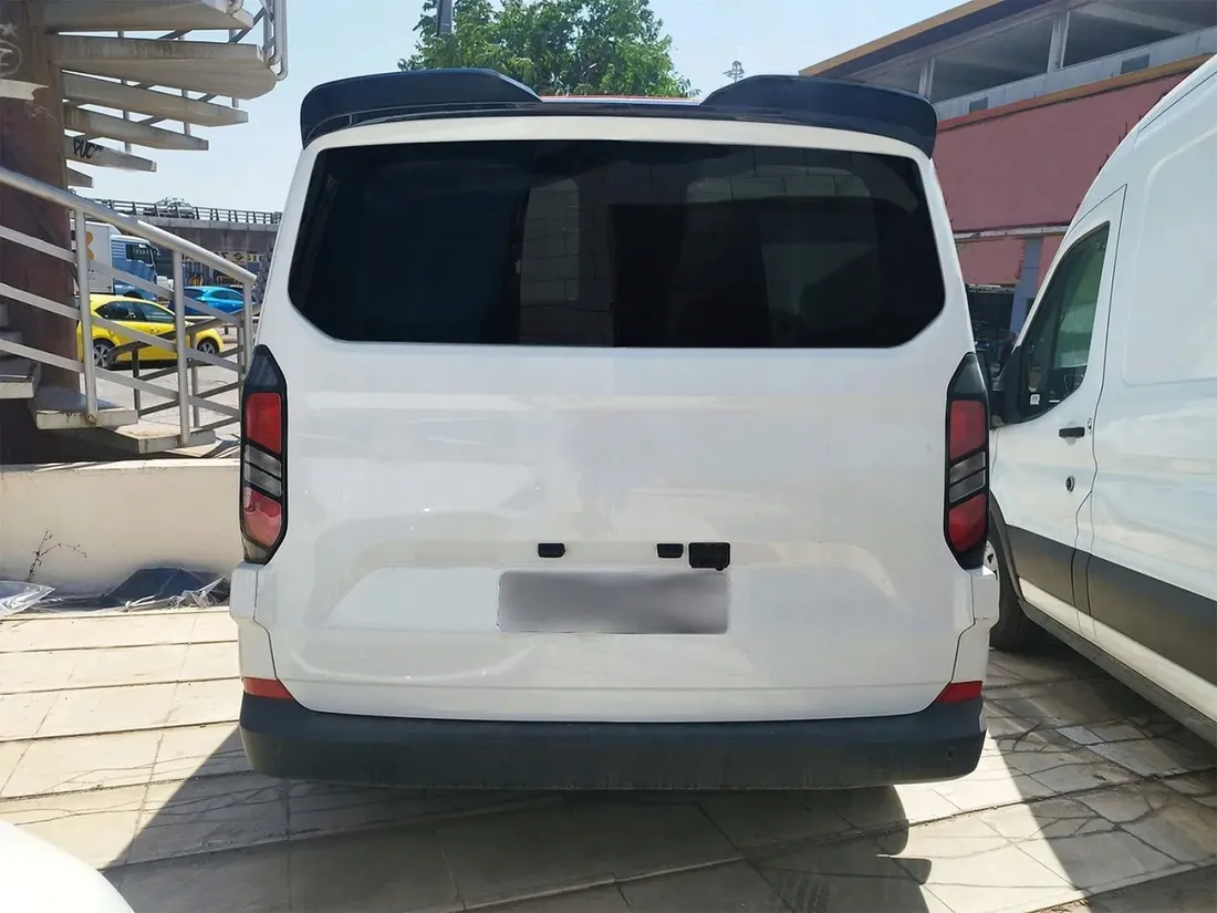 spojler-dachowy-do-ford-transit-custom-ii-2023-