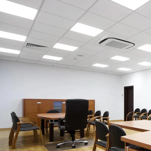 panel-led-60x60cm-40w-4000lm-solid-3000k-cieply-material-dominujacy-tworzywo-sztuczne