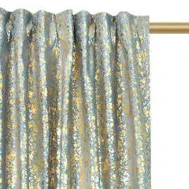 welurowa-zaslona-250x140cm-na-tasmie-pastelowa-blekitna-zloty-wzor-kropelki