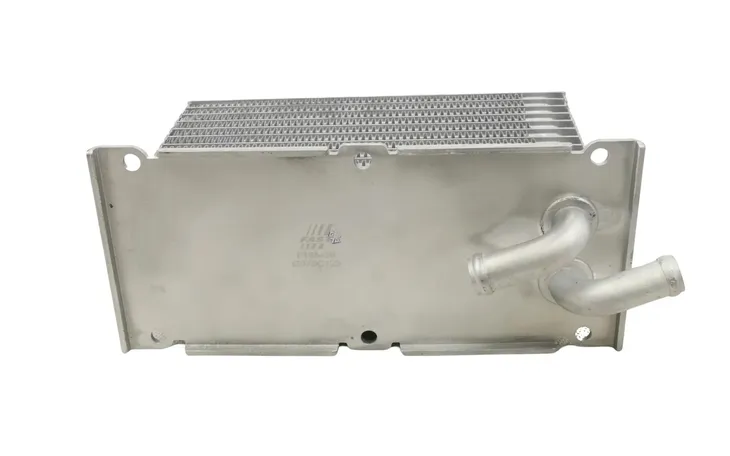 chlodnica-oleju-vw-caddy-iii-03-producent-czesci-fast