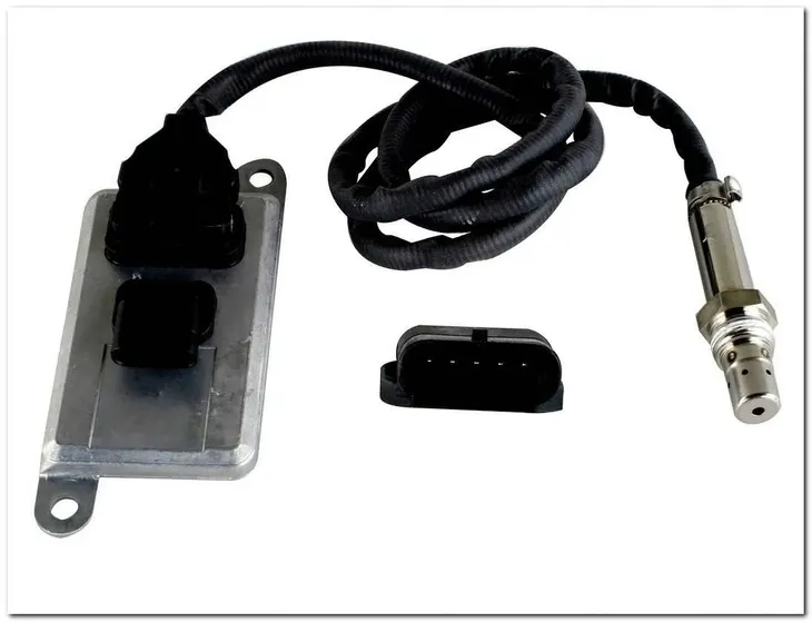 czujnik-nox-iveco-stralis-producent-czesci-iveco-oe