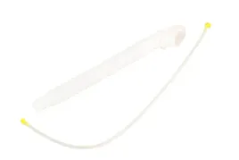 wlew-zbiornik-spryskiwacza-renault-trafic-01-