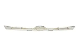 nakladka-ford-focus-ii-04greater-lift-08greater-chrom-klapa-tyl