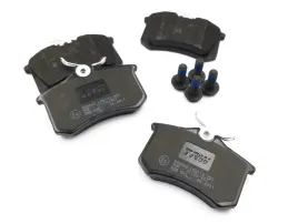 klocki-tyl-audi-a3-a4-golf-iii-iv-passat-b4-b5