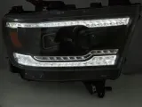 lampy-reflektory-full-led-do-dodge-ram-1500-19-22-jakosc-czesci-zgodnie-z-gvo-p-zamiennik-o-jakosci-porownywalnej-do-oryginalu