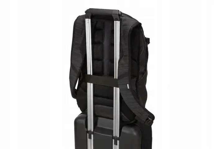 plecak-na-laptopa-thule-construct-20-40l-czarny-stan-nowy