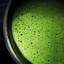 herbata-matcha-japonska-premium-ujicha-uji-80-g-green-touch-pierwszy-zbior